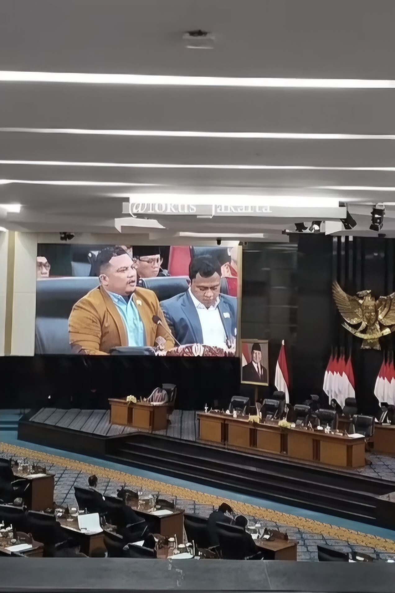 ALI LUBIS GEBRAK PARIPURNA DPRD JAKARTA: DANA OPERASIONAL RT, RW, DAWIS DAN POSYANDU HARUS NAIK PADA 2027